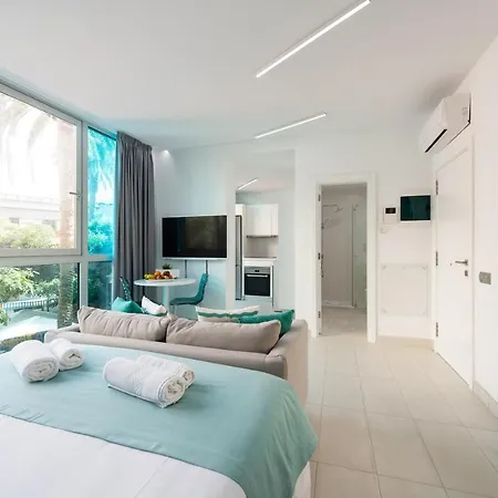 Edison Building By Canariasgetaway Las Palmas de Gran Canaria