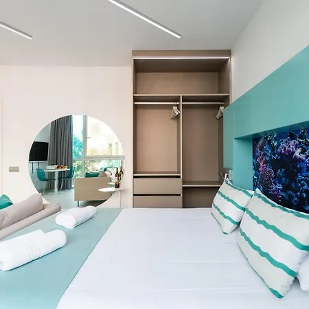 Edison Building By Canariasgetaway Las Palmas de Gran Canaria
