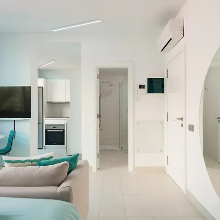 Edison Building By Canariasgetaway * لاس بالماس دي غران كاناريا