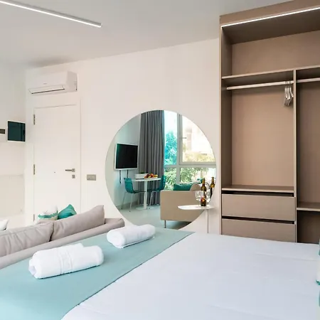 Apartman Edison Building By Canariasgetaway