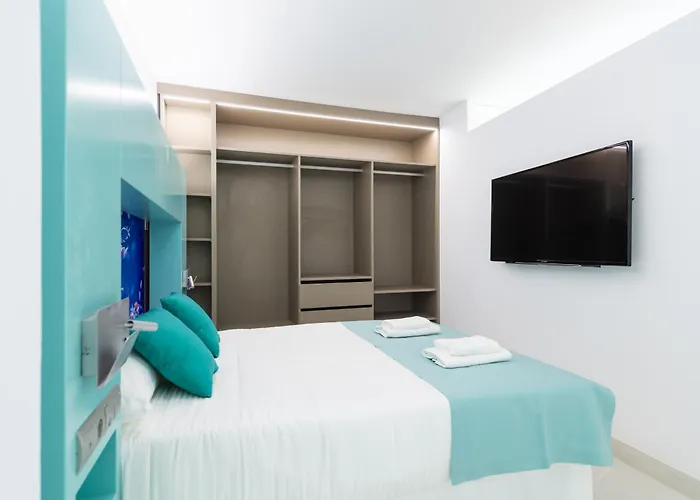 Edison Building By Canariasgetaway Las Palmas de Gran Canaria