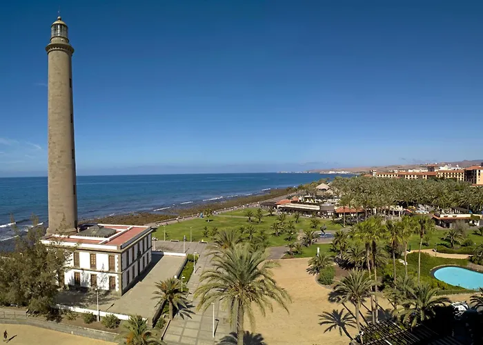 Edison Building By Canariasgetaway