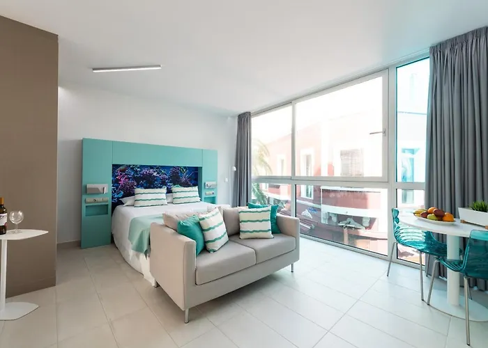 Edison Building By Canariasgetaway Лас-Пальмас-де-Гран-Канарія